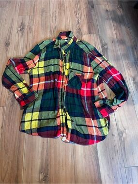 Women’s  Multicolor Plaid Button-Up Shirt - Casual Long Sleeve